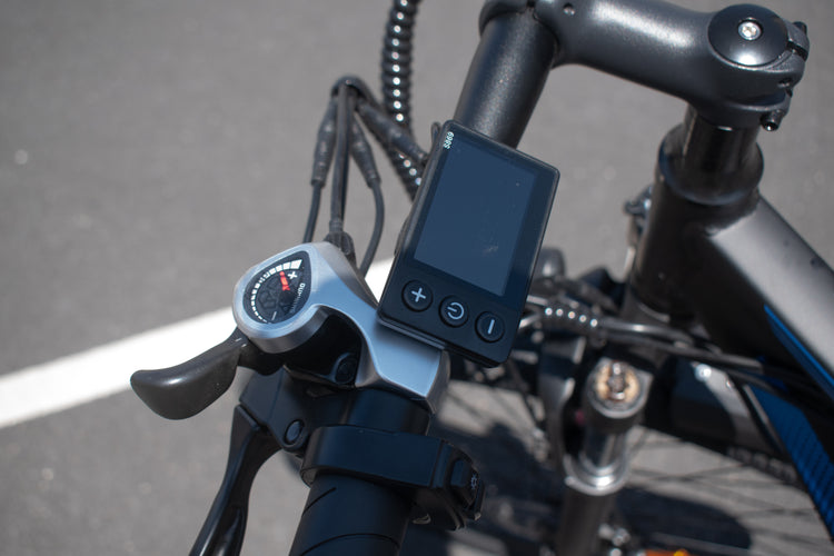 2.4 inch HD Bluetooth display – connected e-bike dashboard