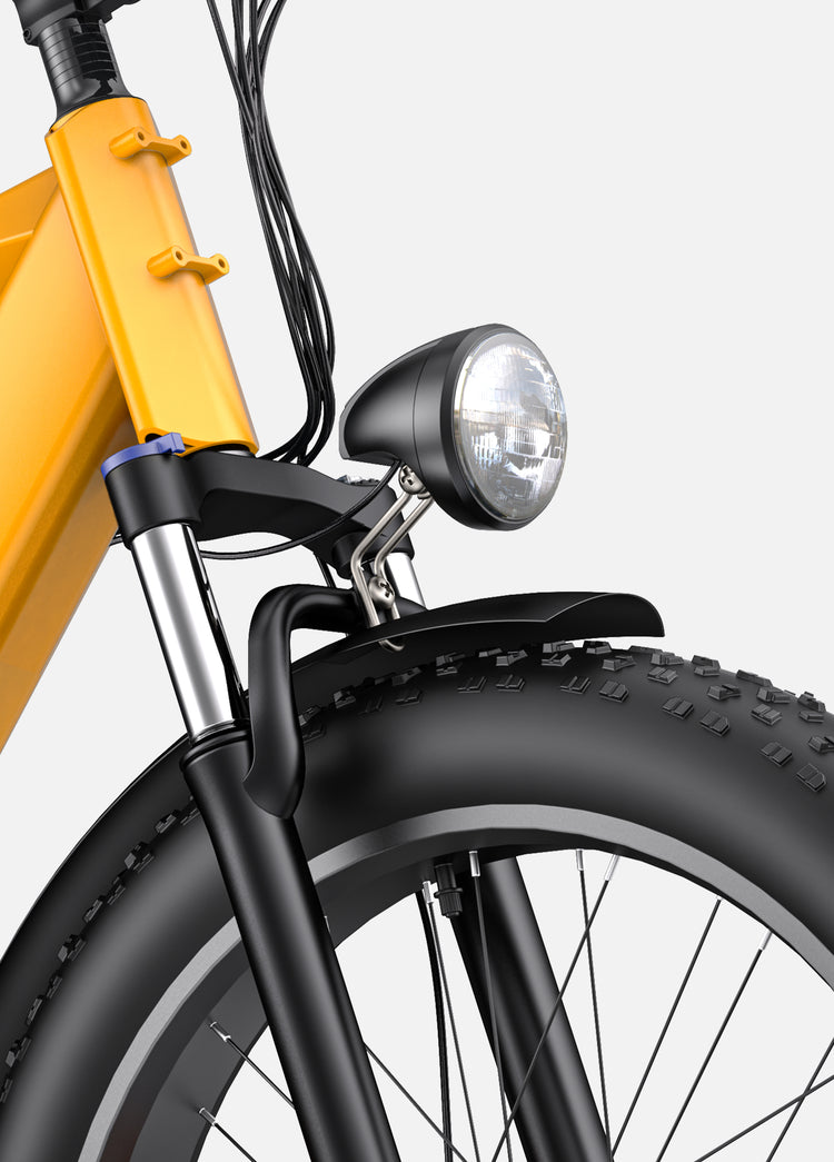 LCD display and Shimano 7-speed controls on Engwe E26 electric bike