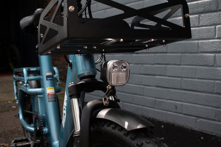 Smooth suspension e-bike for urban delivery