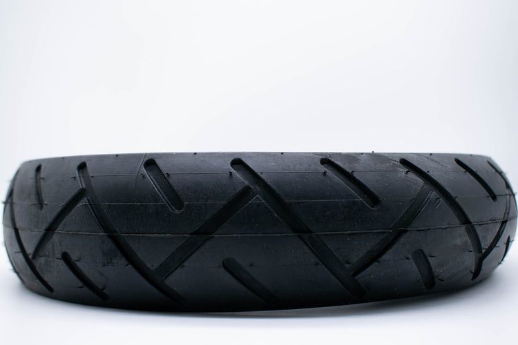 escooter tyre/tire threads