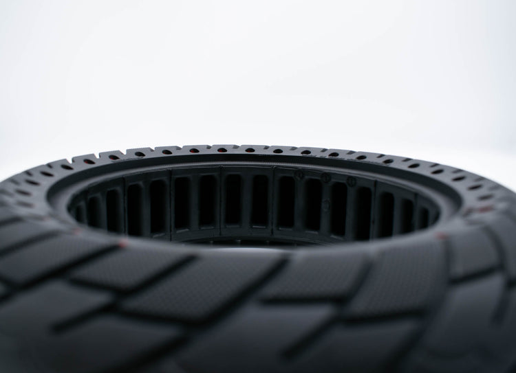 solid tire anti puncture escooter