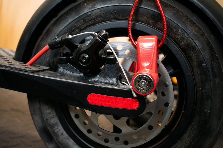 Electric Scooter disc brake lock