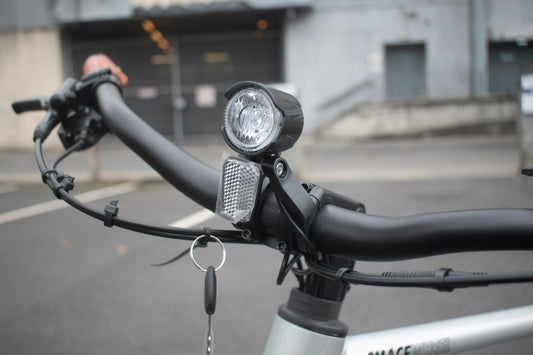 Front headlight and rear reflector of CMACEWHEEL F700-2 electric bike – IP65 waterproof design