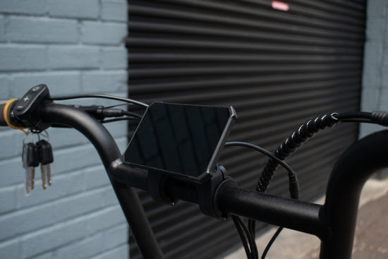 Aluminum frame e-bike for long-distance rides
