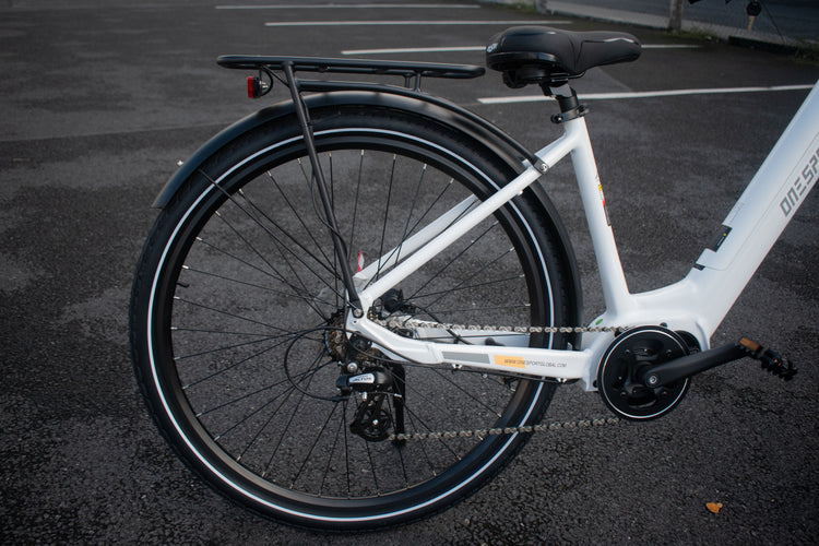 Onesport OTO7 SHIMANO 1×7-speed drivetrain with precise shifting for hills and urban roads