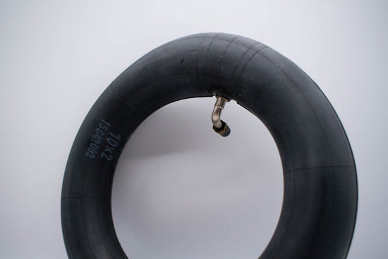 Angled valve inner tube for escooter